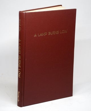 A LAMP BURNS LOW: 101 Poems by Sowol Kim [AZALEAS]